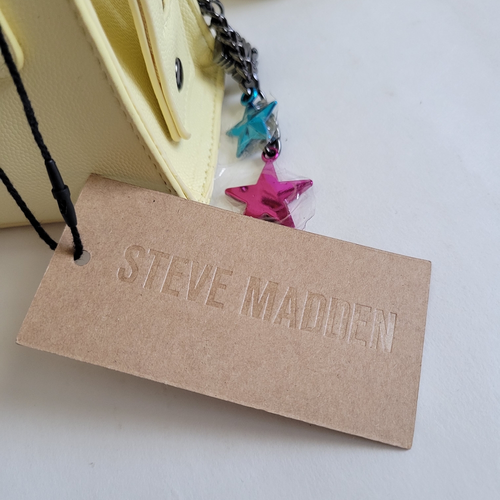 Steve Madden Women's Yellow Handbag with Star Charms NWT - Picture 6 of 16